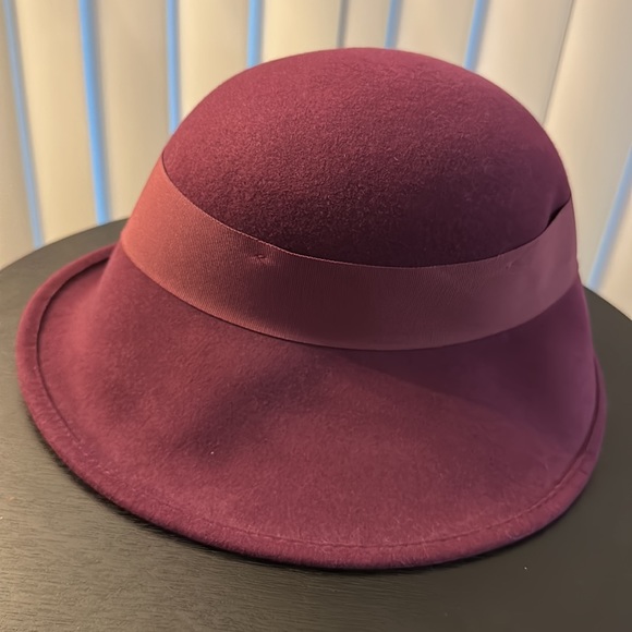 Ducks In A Row Purple Wool Hat - Picture 2 of 9